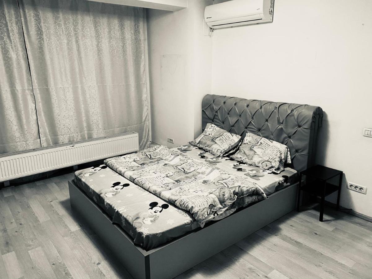 A.G Romana Hostel Бухарест Экстерьер фото